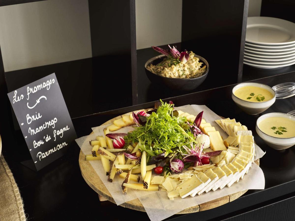 Park Inn By Radisson Liege Airport Grâce-Hollogne Екстериор снимка