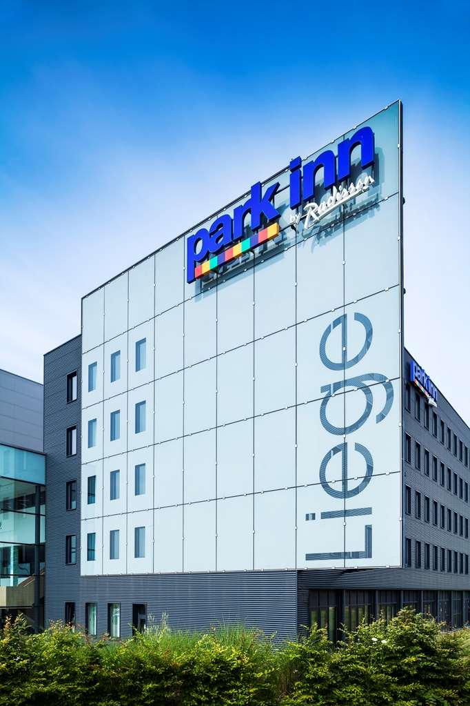 Park Inn By Radisson Liege Airport Grâce-Hollogne Екстериор снимка